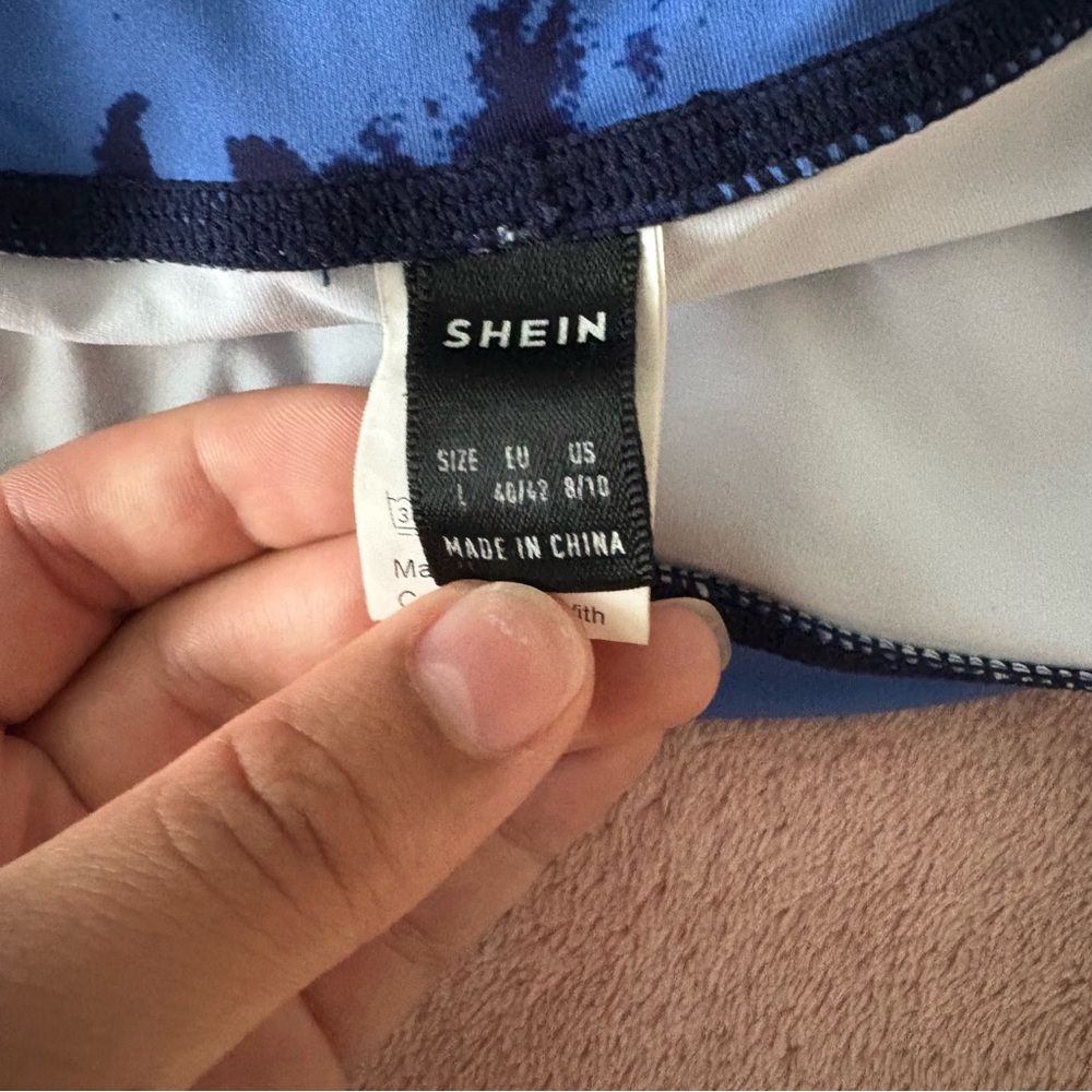 SHEIN Blue Sports Bra and Leggings Set - Picture 2 of 7